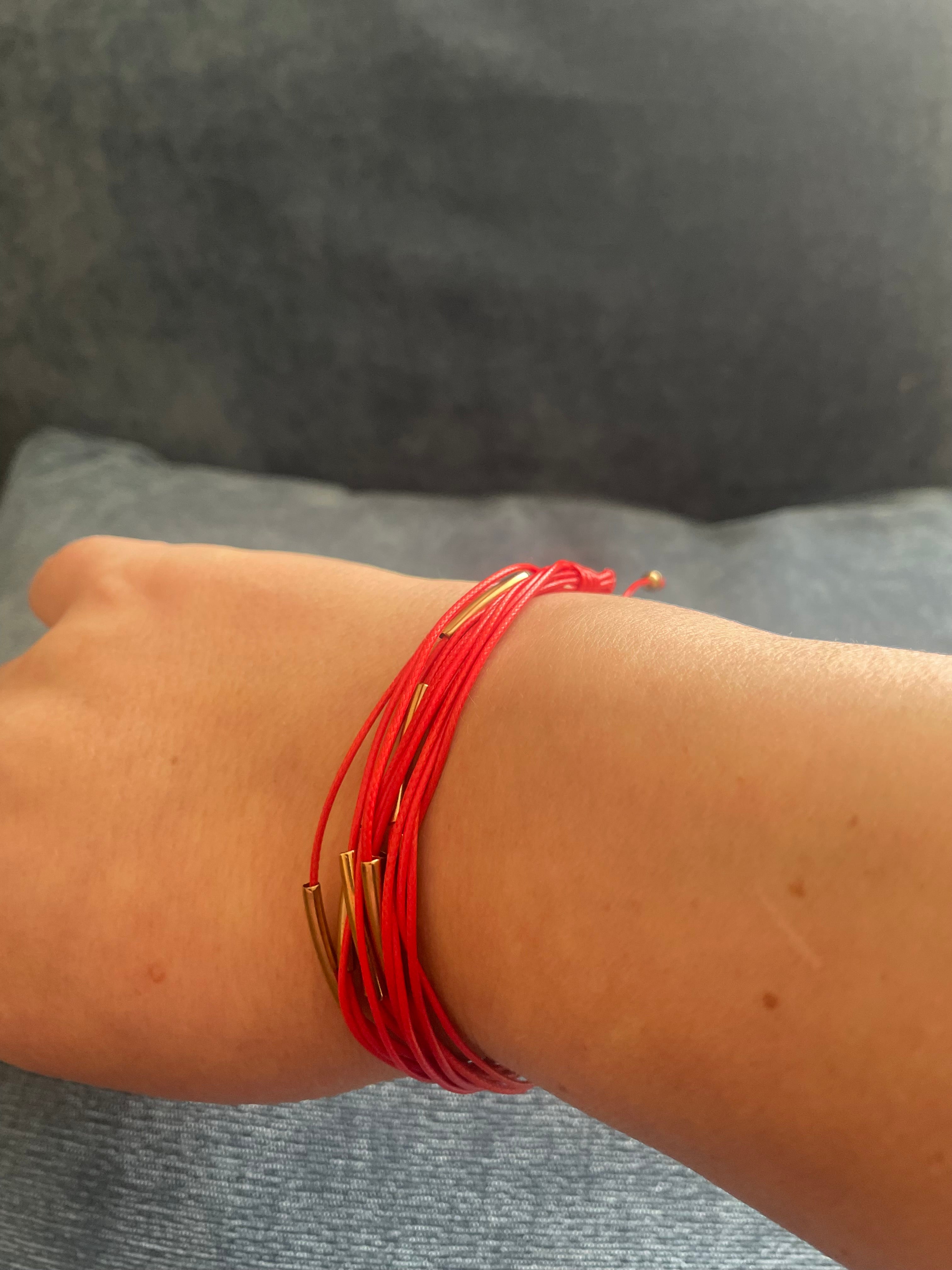 Strappy bracelet - red