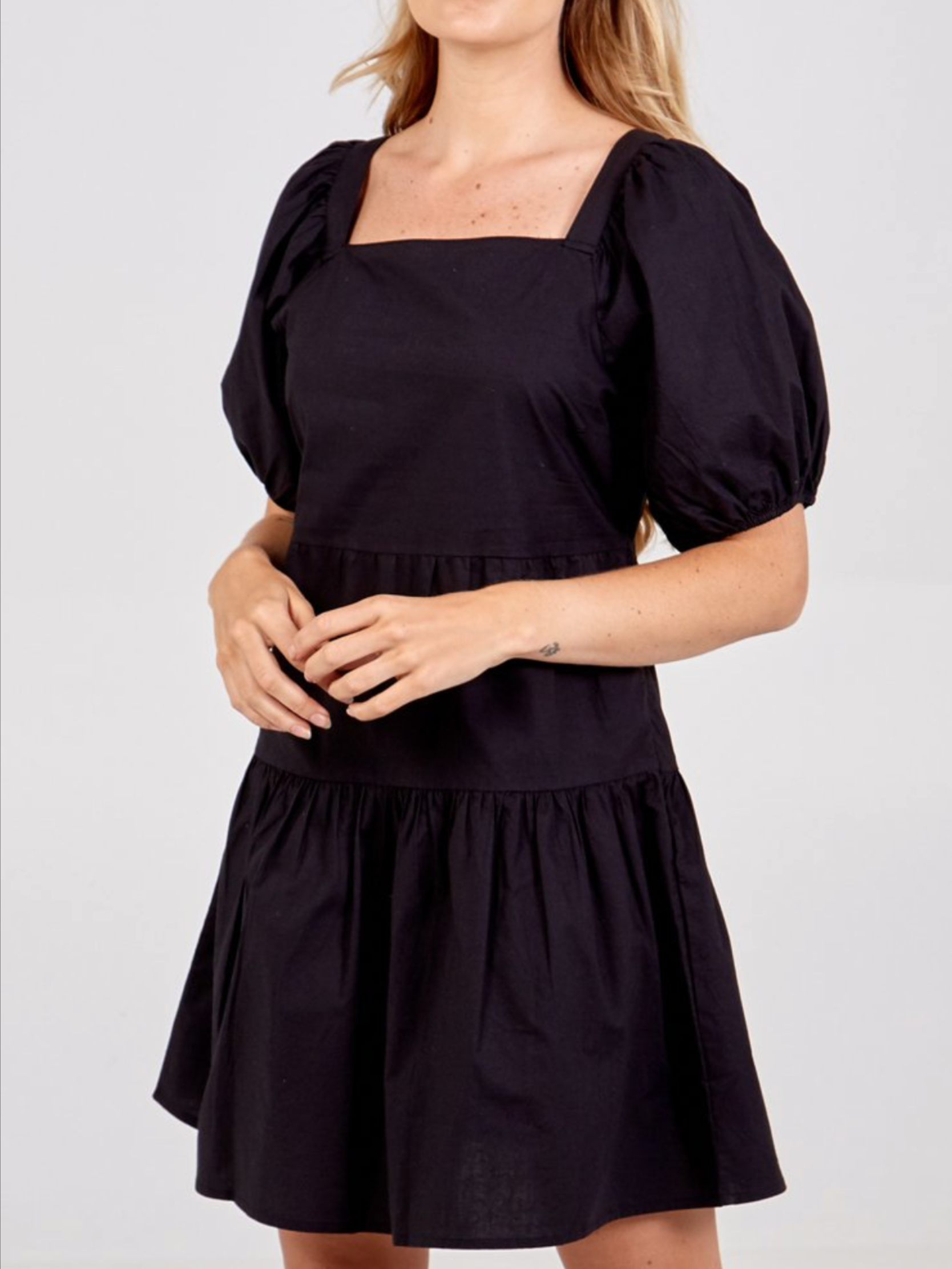 Puff Sleeve Tiered Dress - Black - Liven Boutique