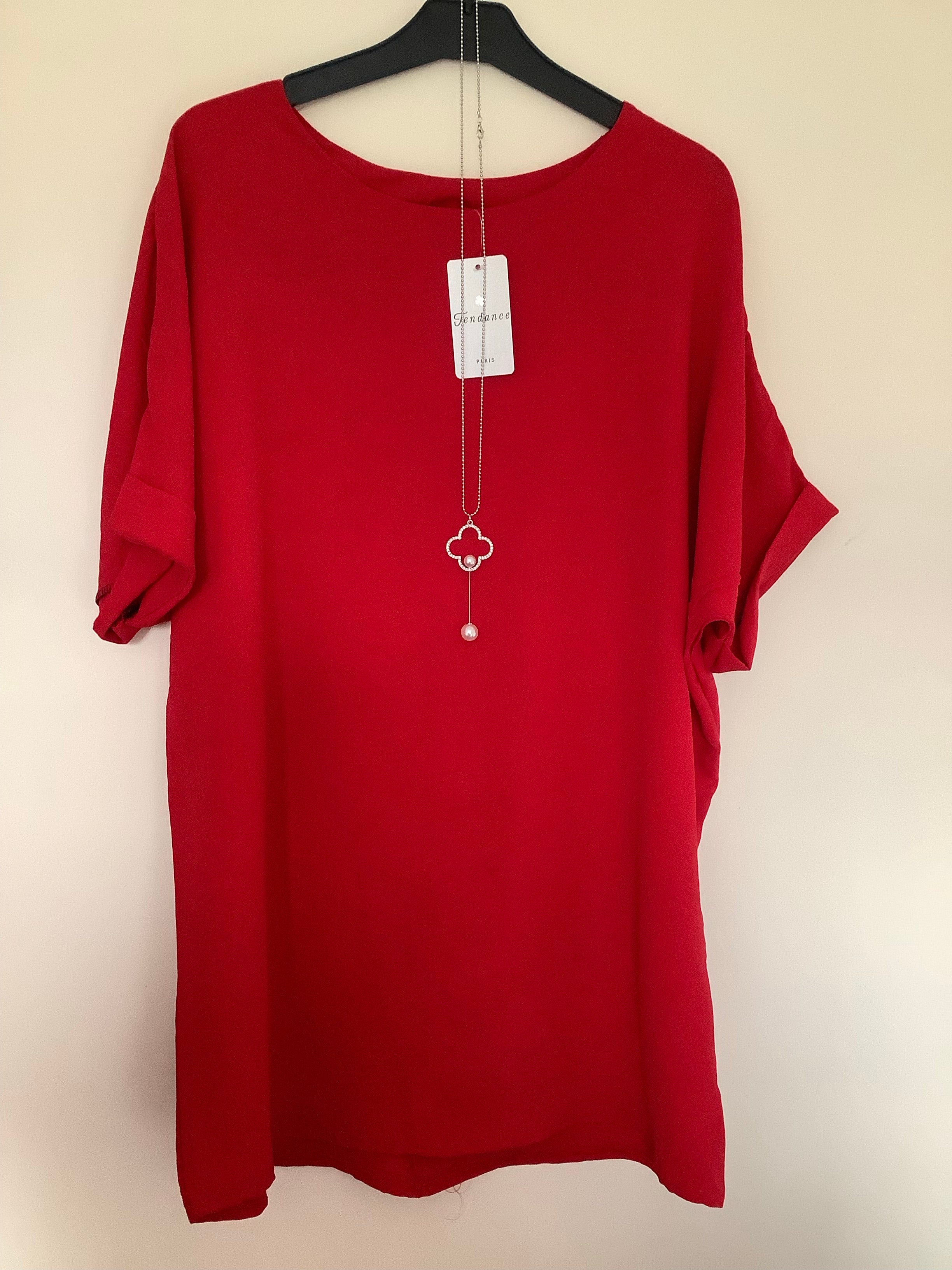 Lexi Oversized Top with Necklace - Red